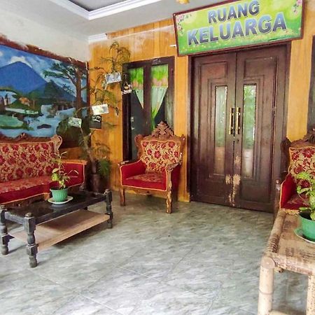 Oyo 90988 Tangkoko Jungle Homestay Rinondoran 外观 照片