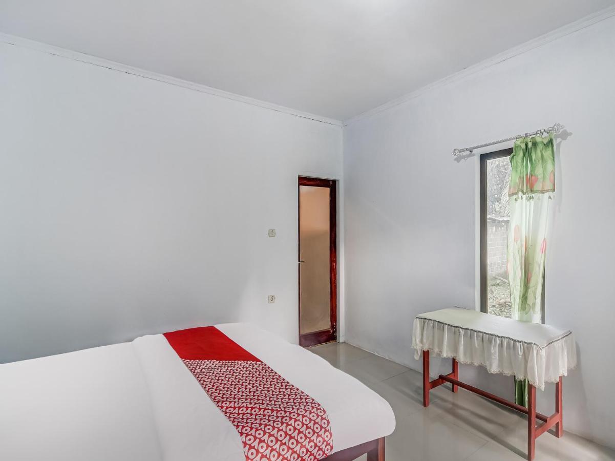Oyo 90988 Tangkoko Jungle Homestay Rinondoran 外观 照片